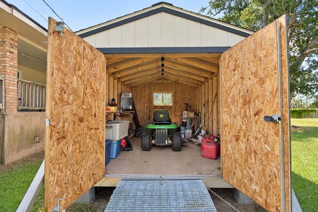 5 Goodwood Cir, Houma, LA 70363