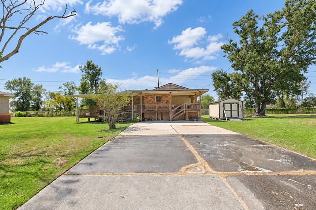 5 Goodwood Cir, Houma, LA 70363