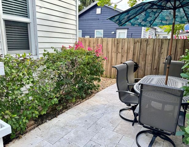 2008 SE 4th Avenue 1-3, Fort Lauderdale, FL 33316