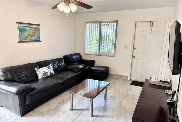 2008 SE 4th Avenue 1-3, Fort Lauderdale, FL 33316