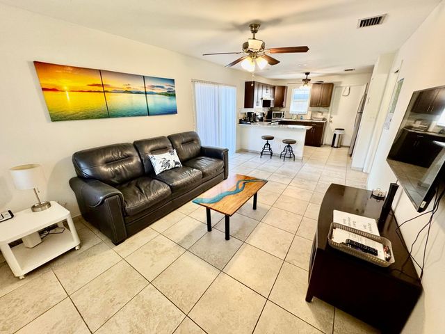 2008 SE 4th Avenue 1-3, Fort Lauderdale, FL 33316