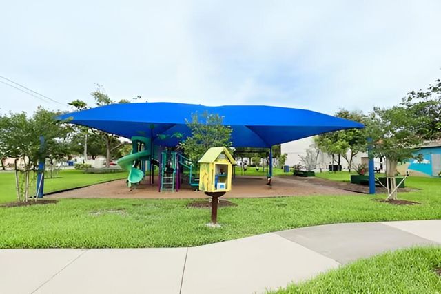 2008 SE 4th Avenue 1-3, Fort Lauderdale, FL 33316