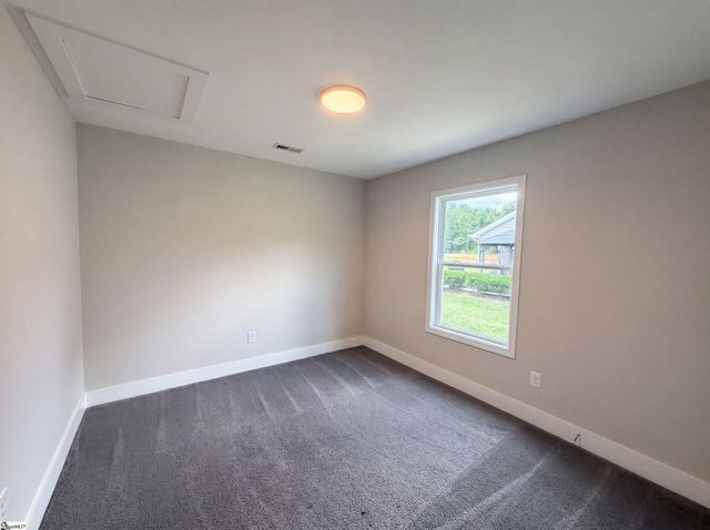 180 Old Airport Road, Chesnee, SC 29323
