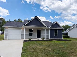 180 Old Airport Road, Chesnee, SC 29323