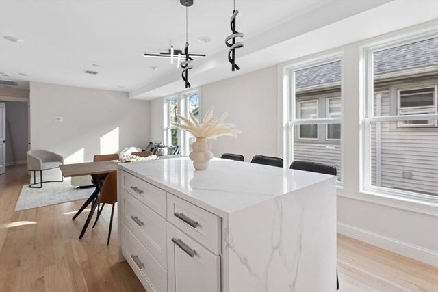 157 Boston Ave 2, Somerville, MA 02144