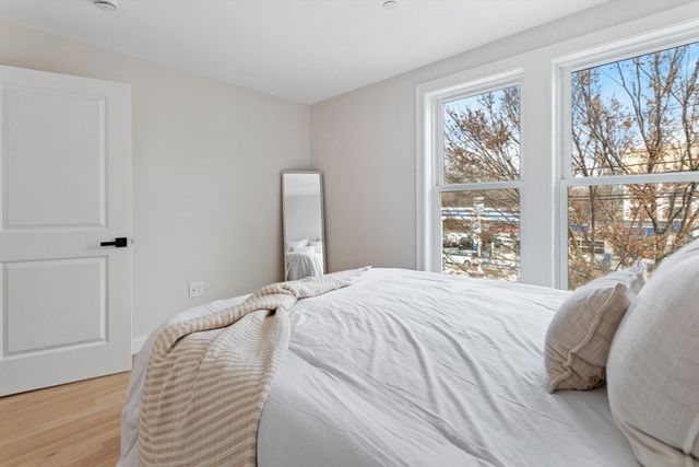 157 Boston Ave 2, Somerville, MA 02144