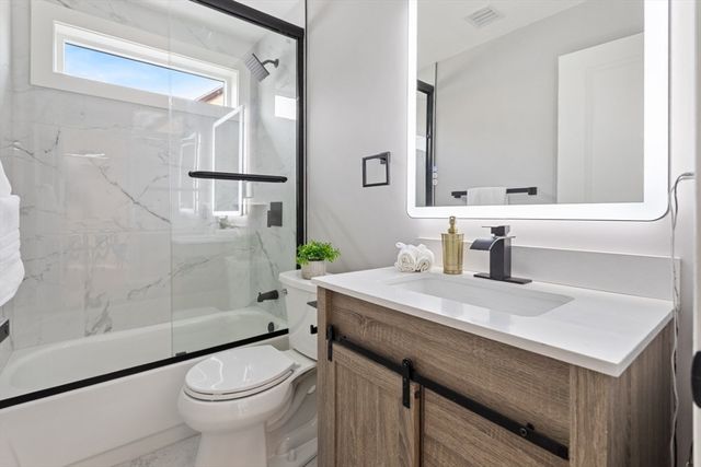 157 Boston Ave 2, Somerville, MA 02144