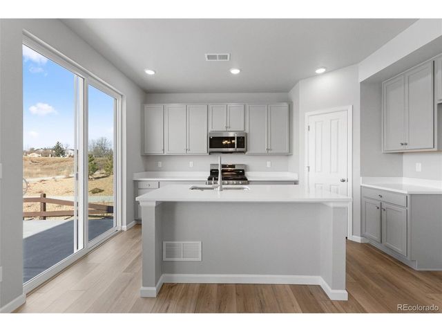 16953 Ballinger Cir, Mead, CO 80542