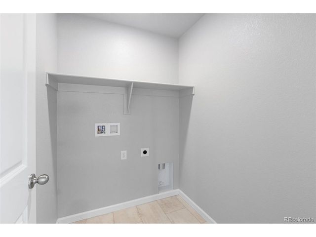 16953 Ballinger Cir, Mead, CO 80542