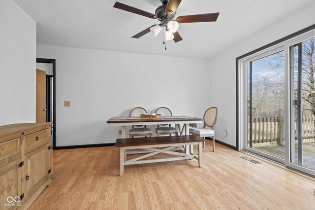 7373 Locust Lake Road, Spencer, IN 47460