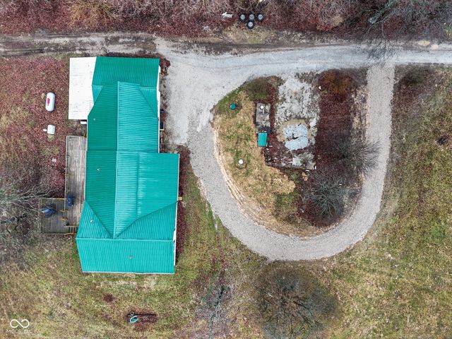 7373 Locust Lake Road, Spencer, IN 47460