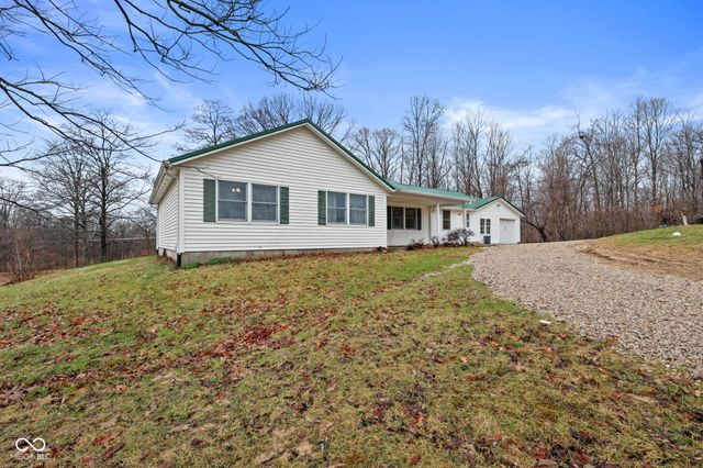 7373 Locust Lake Road, Spencer, IN 47460