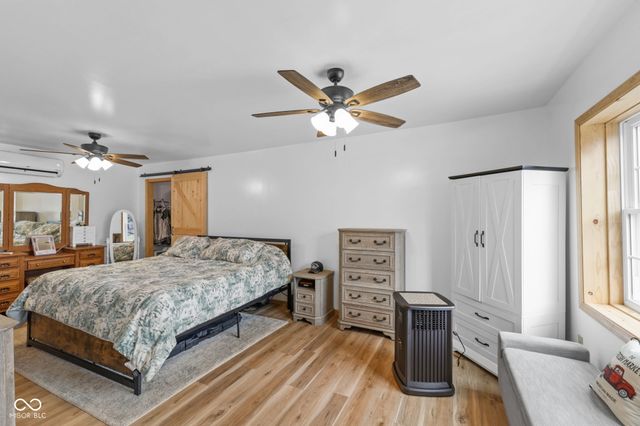 7373 Locust Lake Road, Spencer, IN 47460