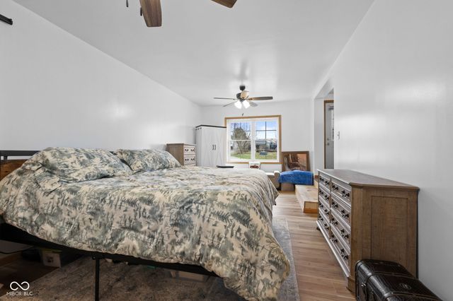 7373 Locust Lake Road, Spencer, IN 47460