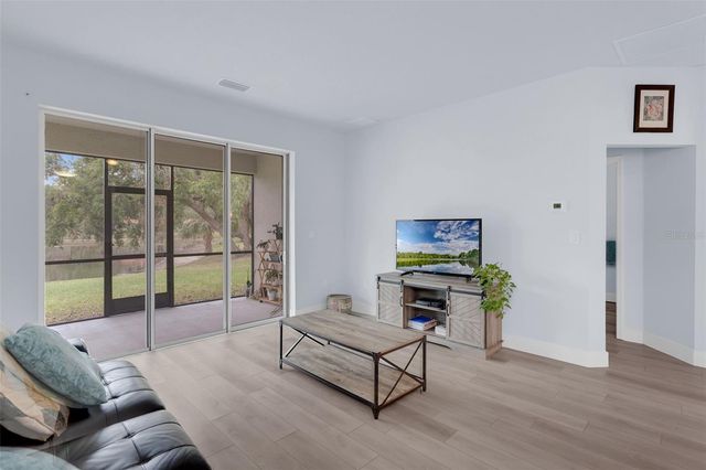 146 51ST STREET CIRCLE E, Palmetto, FL 34221