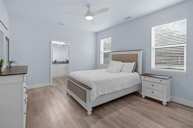 146 51ST STREET CIRCLE E, Palmetto, FL 34221