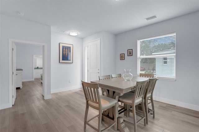 146 51ST STREET CIRCLE E, Palmetto, FL 34221