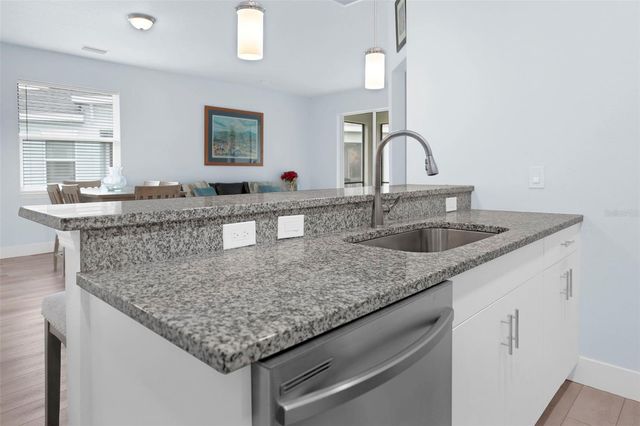 146 51ST STREET CIRCLE E, Palmetto, FL 34221