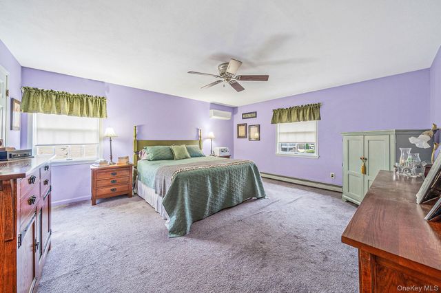 41 Northumberland Drive, Shoreham, NY 11786