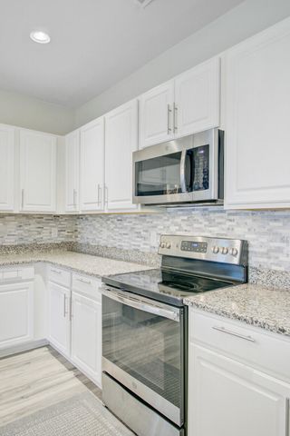 142 Clydesdale Circle, Summerville, SC 29486