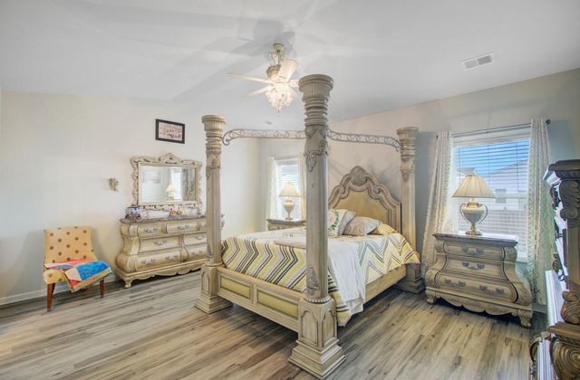 142 Clydesdale Circle, Summerville, SC 29486