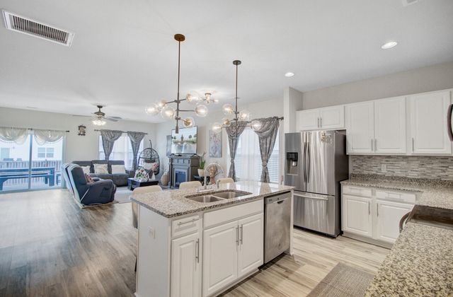 142 Clydesdale Circle, Summerville, SC 29486