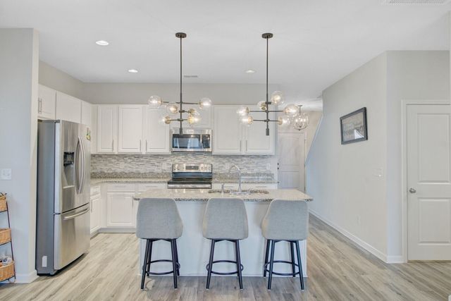 142 Clydesdale Circle, Summerville, SC 29486