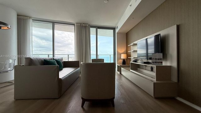 4111 S Ocean Drive 2712, Hollywood, FL 33019
