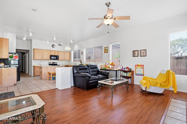 4010 E HAMBLIN Drive, Phoenix, AZ 85050