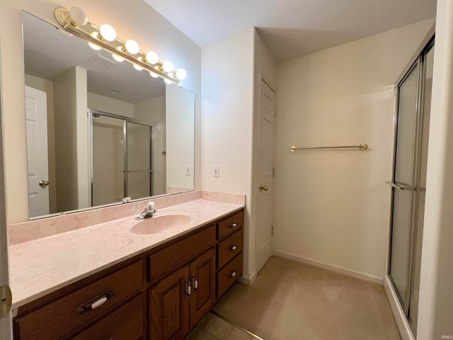 2516 Loganberry Cove, Fort Wayne, IN 46818