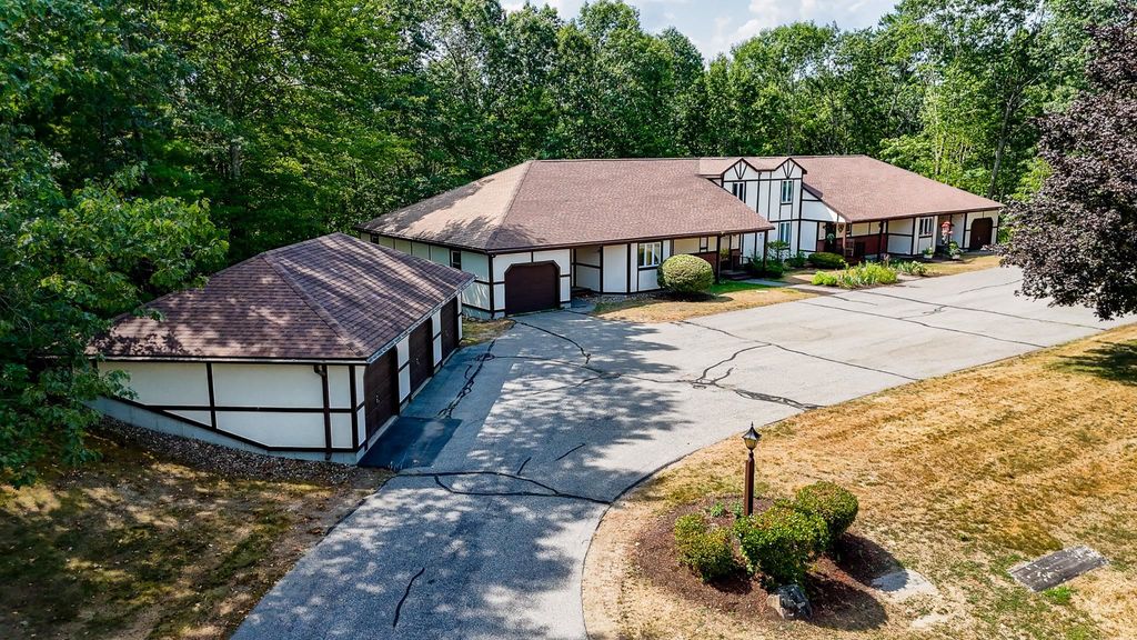 20 Chandler Dr Unit 20, Atkinson, NH 03811