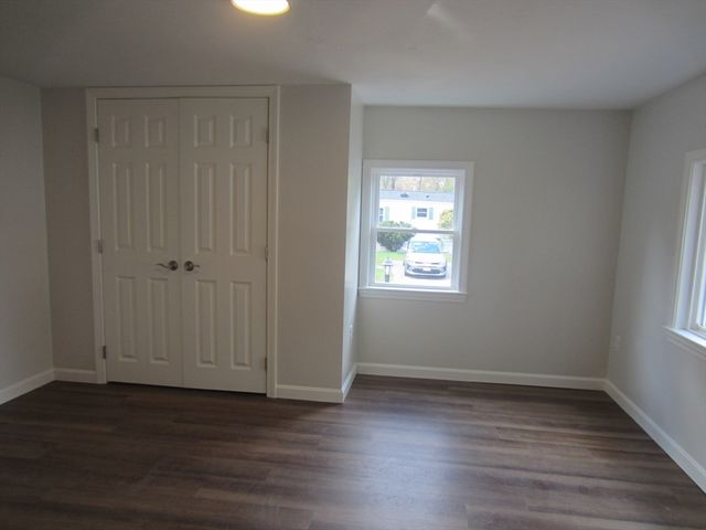 36 Longboat Rd, Wareham, MA 02576