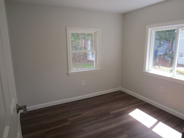 36 Longboat Rd, Wareham, MA 02576