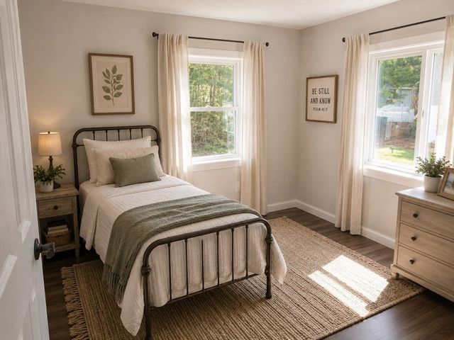 36 Longboat Rd, Wareham, MA 02576