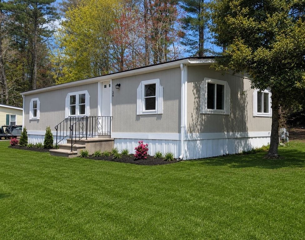 36 Longboat Rd, Wareham, MA 02576