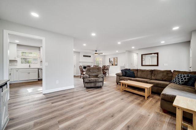 1015 Craig St, Gallatin, TN 37066