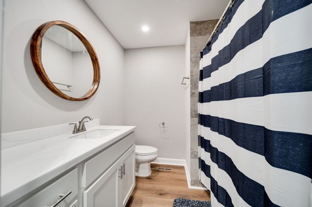 1015 Craig St, Gallatin, TN 37066