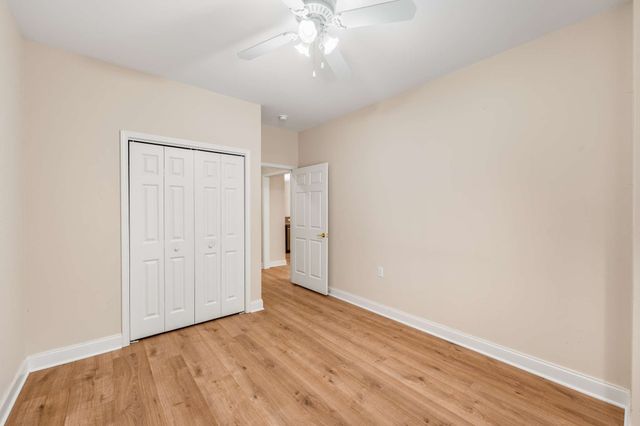 215 Wrennewood Ln, Franklin, TN 37064