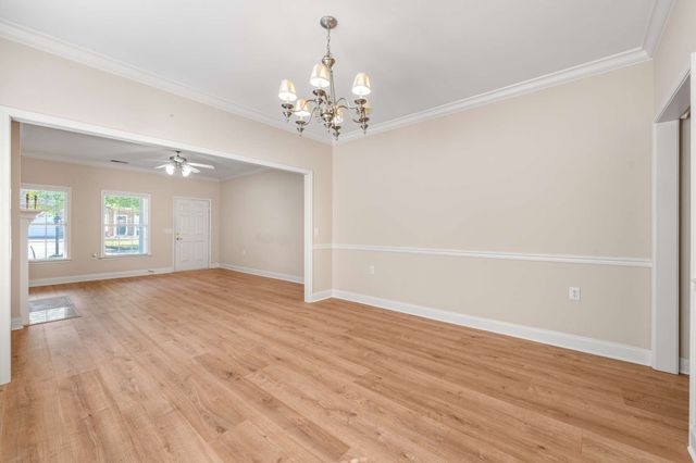 215 Wrennewood Ln, Franklin, TN 37064