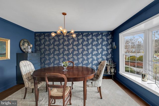 13 EDITH DR, Lawrenceville, NJ 08648