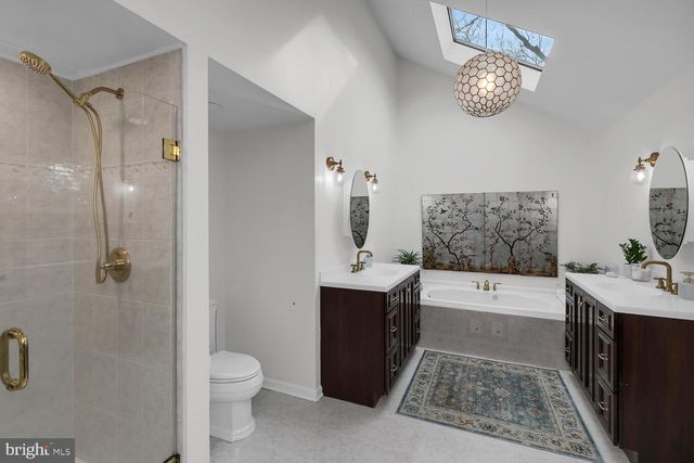 13 EDITH DR, Lawrenceville, NJ 08648