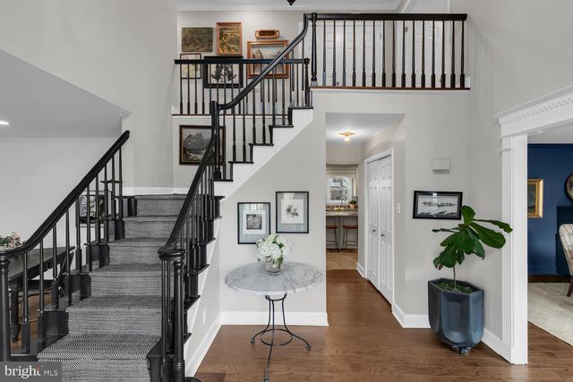 13 EDITH DR, Lawrenceville, NJ 08648