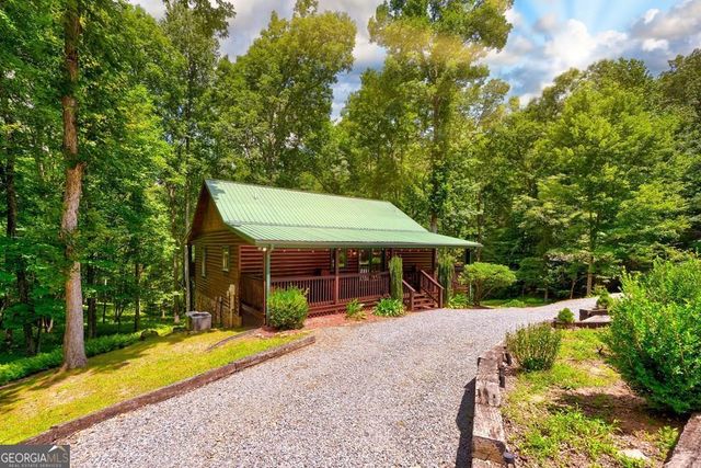 30 The Forest Road, Blue Ridge, GA 30513