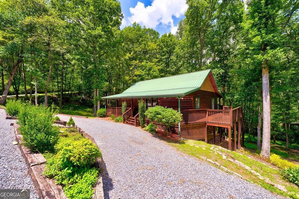 30 The Forest Road, Blue Ridge, GA 30513
