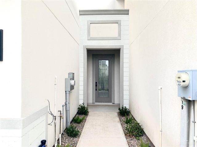 2217 Corales Street, Mission, TX 78573