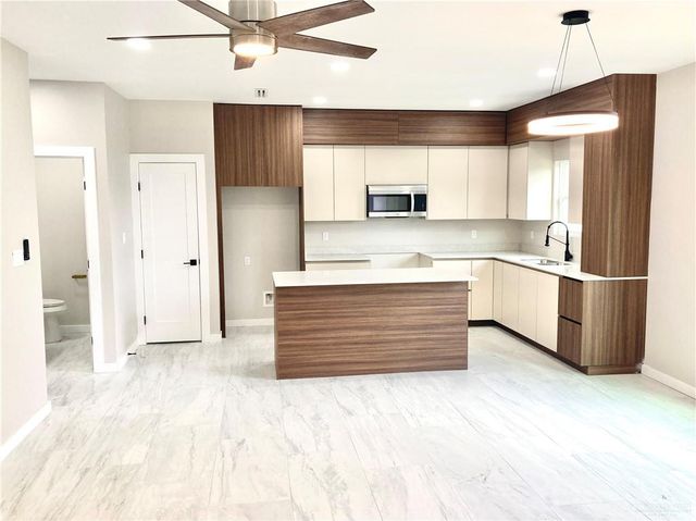 2217 Corales Street, Mission, TX 78573