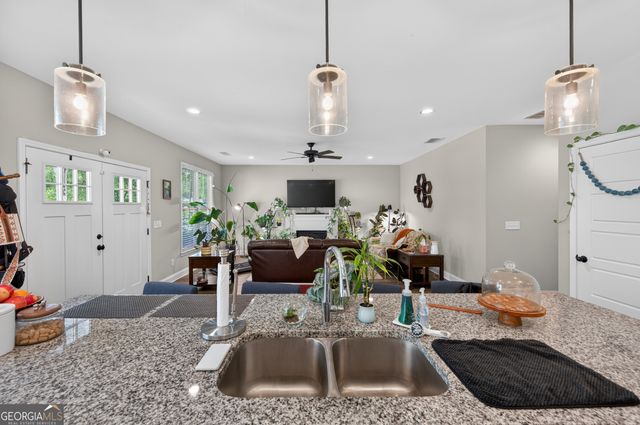 1001 Davis Street, Monroe, GA 30655
