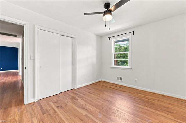 1208 Pineview AVE, Norfolk, VA 23503