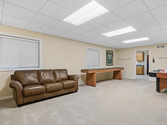 260 Summerdale Lane, Algonquin, IL 60102