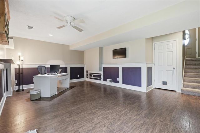 10230 NW 57th Street, Kansas City, MO 64152